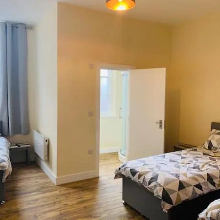 8 Fish Street, Budget City Centre Accomodation Leeds  Exterior foto