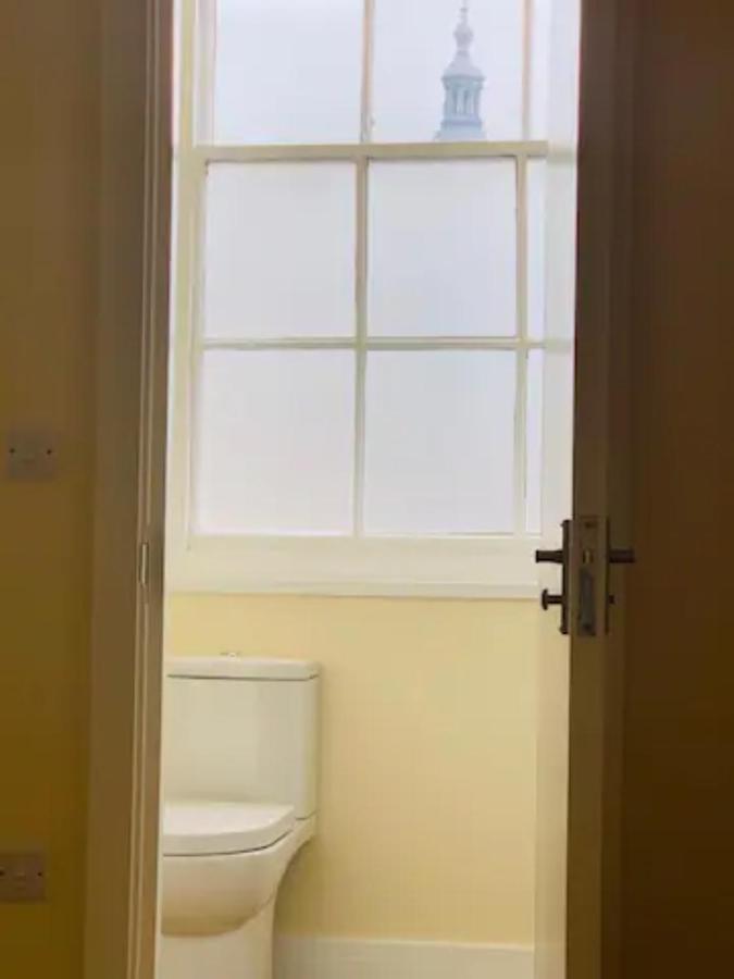 8 Fish Street, Budget City Centre Accomodation Leeds  Exterior foto